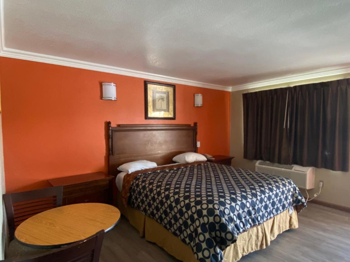 Downtown Motel 7 San Bernardino Kültér fotó
